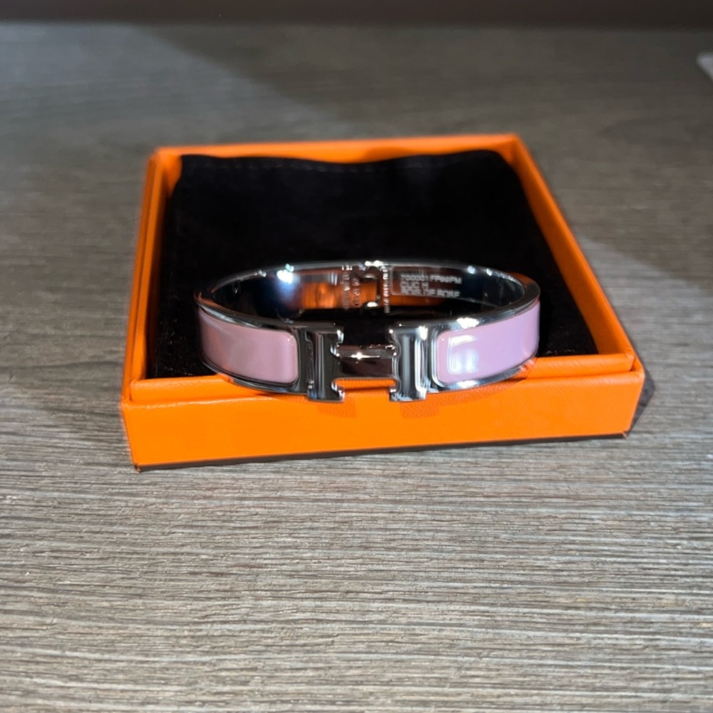 Bracelet - Picture 3 of 9